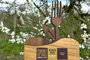Garson Farm Esher Wins Pick Your Own of the Year at the FRA Awards