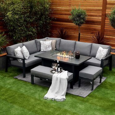 £2499 Corner Modular with Fire-pit