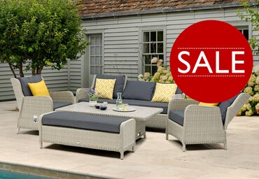 NOW £2559  |  Recliner Sofa Set