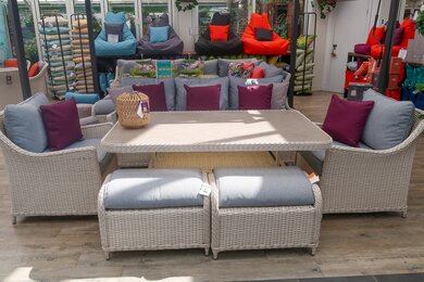 Antigua Lounge Set - image 1
