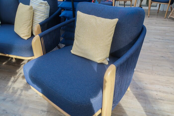 Barbados Lounge Chair - image 1