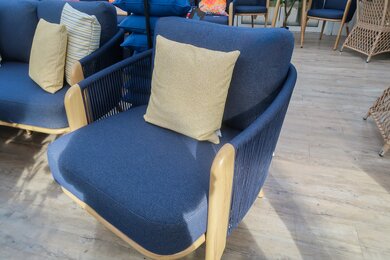 Barbados Lounge Chair - image 5