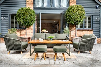Eden Lounge Set - image 1