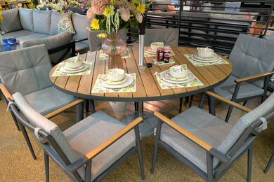 Kensington 6 Seat Elliptical Dining Set - image 5