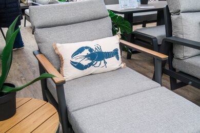 Kensington Reclining Set - image 2