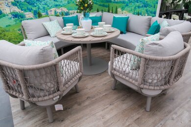 Matera Round Corner Set - image 5