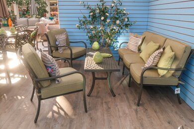 Oakley Lounge Set - image 2