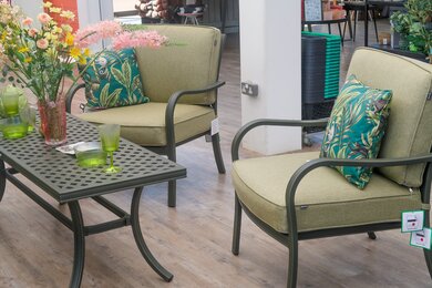 Oakley Lounge Set - image 2