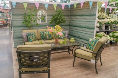 Oakley Lounge Set - image 3