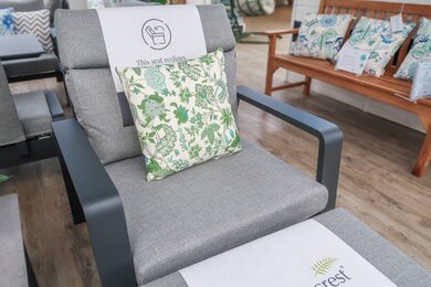 Westminster Reclining Set - image 6